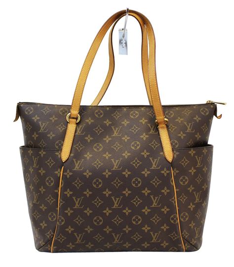 louis vuitton handbag price in france|louis vuitton france locations.